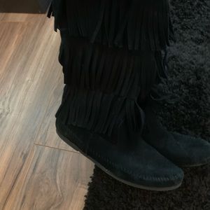 Minnetonka boots